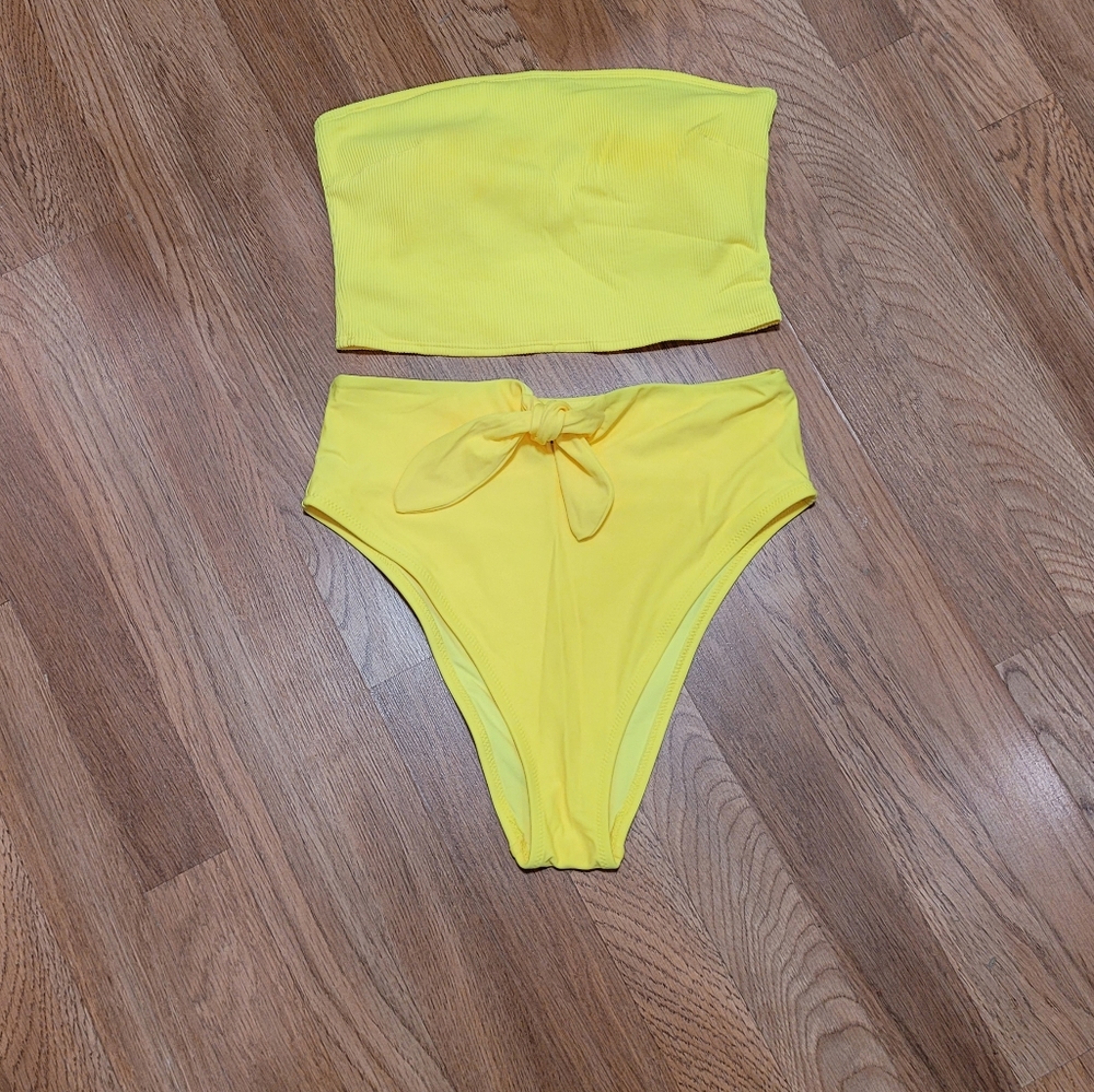 Aerie Yellow swimsuit Set